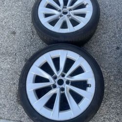 2 - 235/40r19 5x114.3 5x4.5 Tesla Model 3 Y Rims Wheels With Tires Sensors 2022 DOT Good Treads!!!!