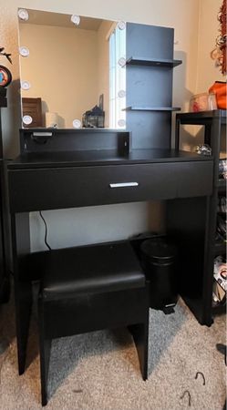 Makeup Vanity
