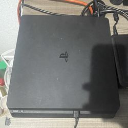 Ps4 slim
