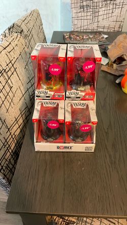 Domez Venom Collectible Miniatures Brand New Never Opened
