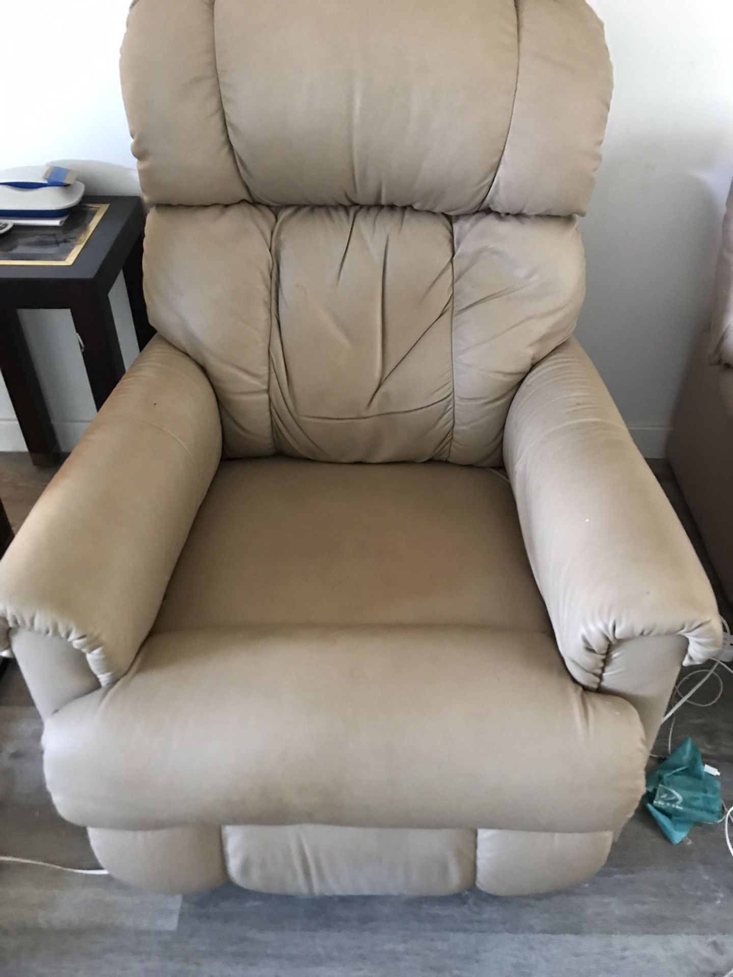 Reclining Leather Chair