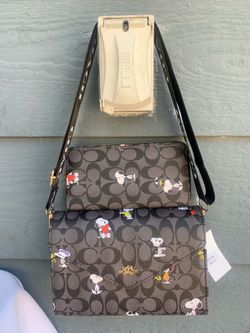 Hello Kitty lovers Purse and Wallet  2. In. 1 / Para las que Les encanta Hello Kitty bolas y Cartera  2. En 1
