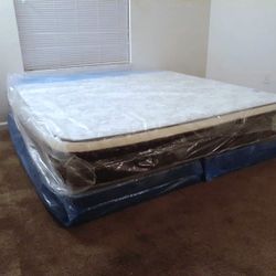 NEW KING-SIZE PILLOW TOP MATTRESS AND BOX SPRING 
