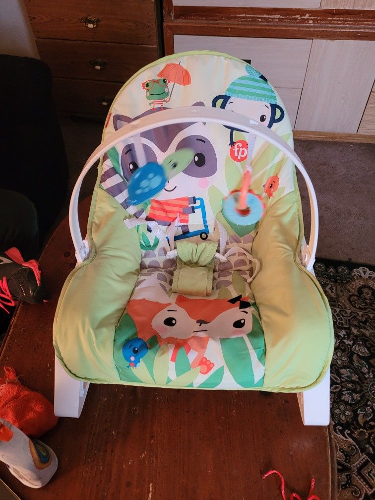 Fisher Price Baby Rocker Seat With Vibration 