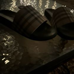 Burberry Slides 