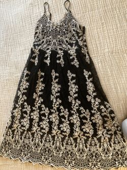 “NEW” Endless Black/White Lace Cami Midi Dress $45 Reg: $100