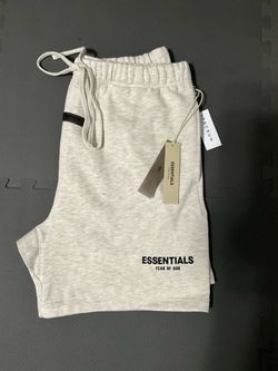 Fear of God Essentials Shorts Size L – New with Tags