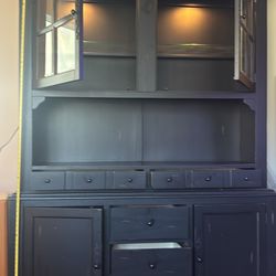  Hutch 2 Pieces