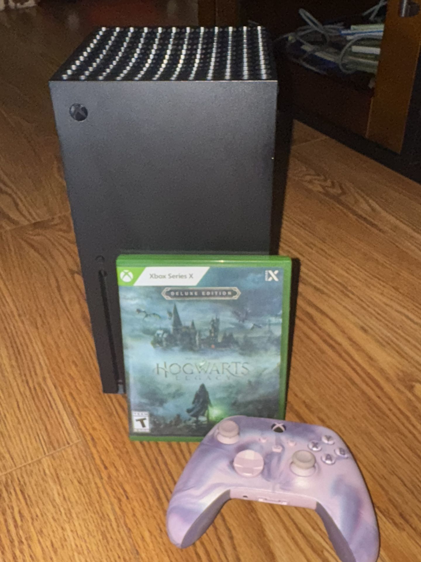 Xbox Series X With Controller And Hogwarts Legacy