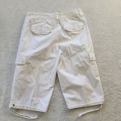 Jones New York Sport White Cargo Capris Women's Size 6 with Drawstring Ties