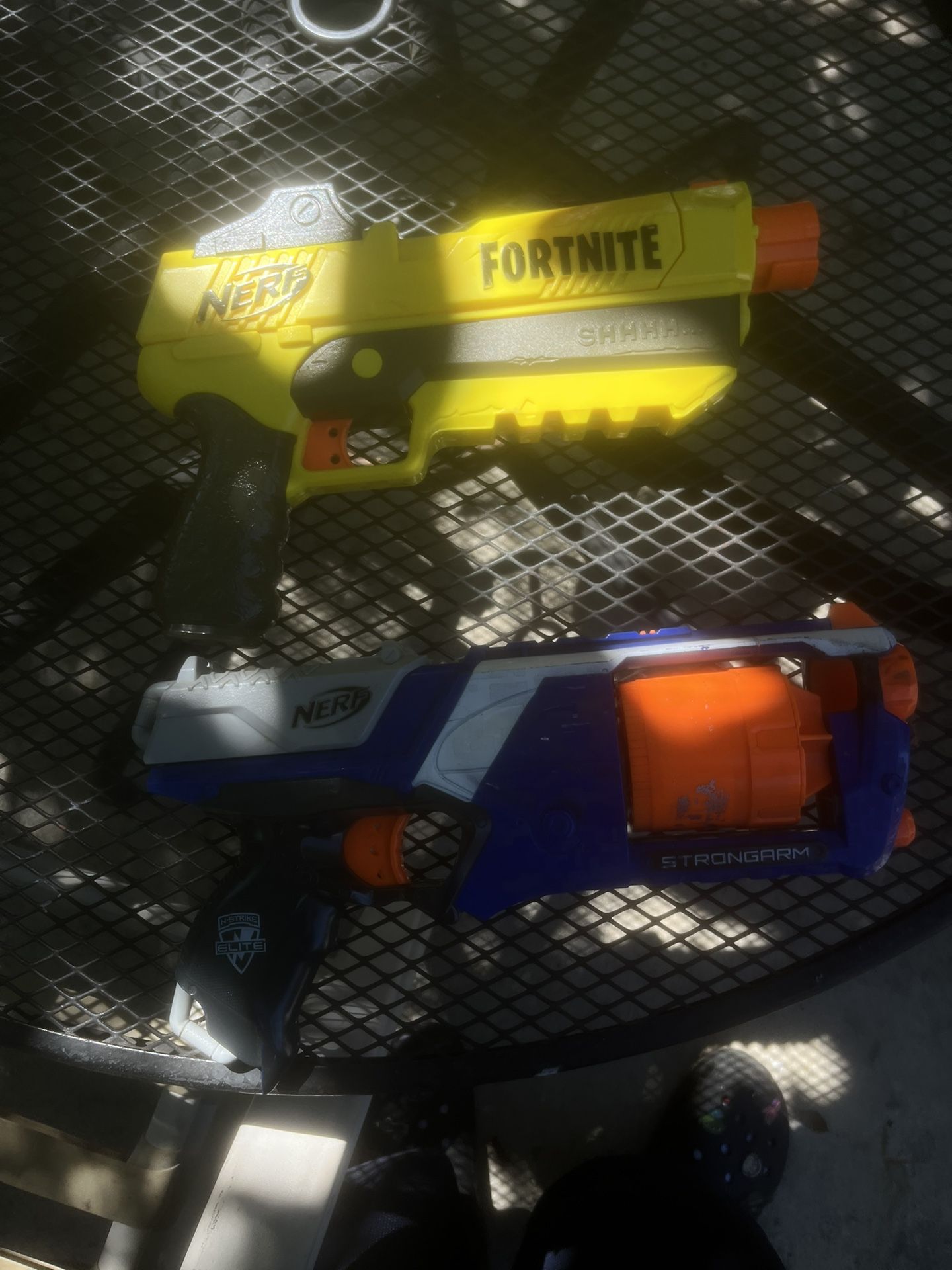 nerf guns