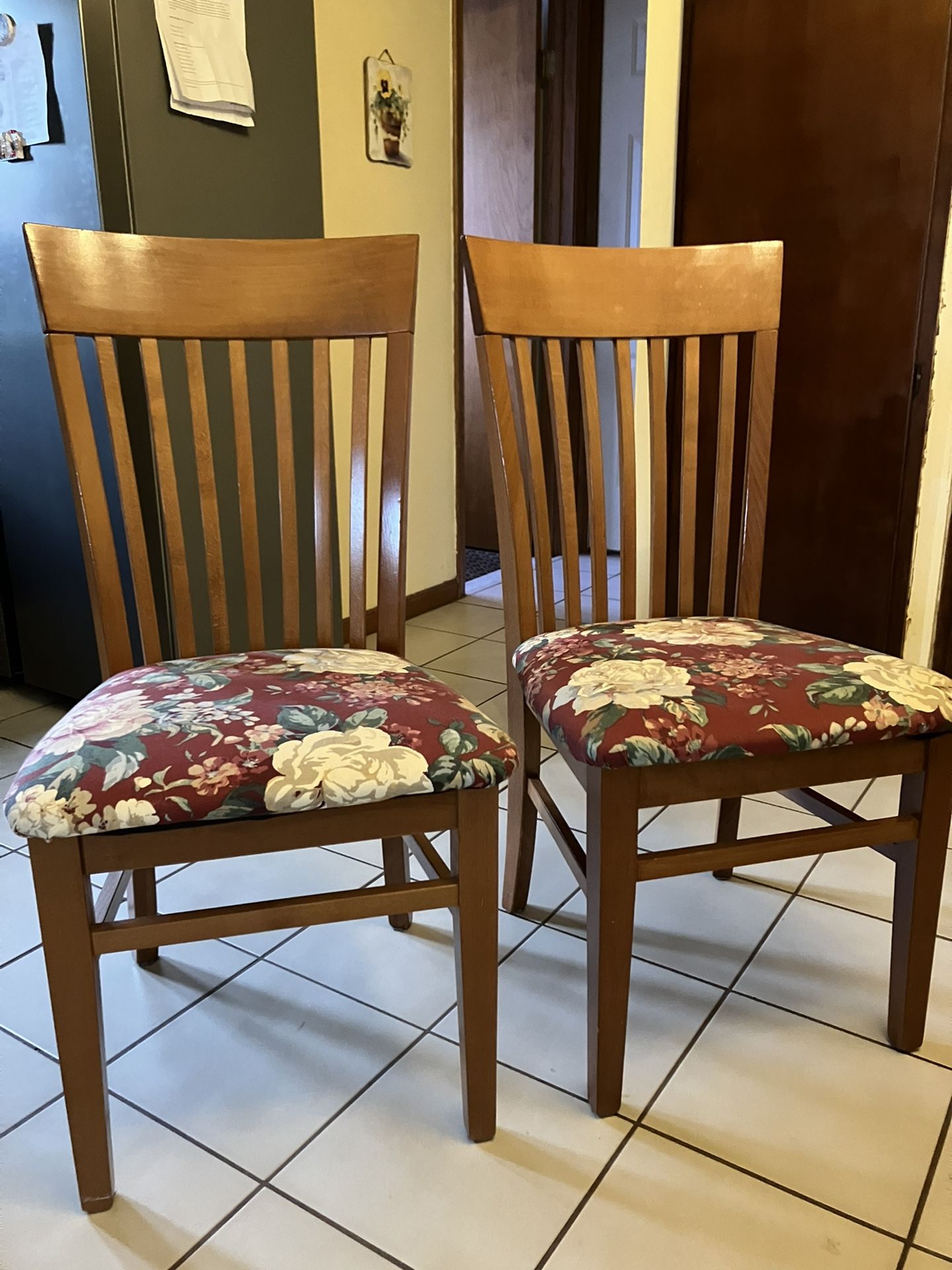 Wooden Chairs 6 Pc Set