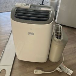 Black + Decker 10.000 BTU Portable Air conditioner 