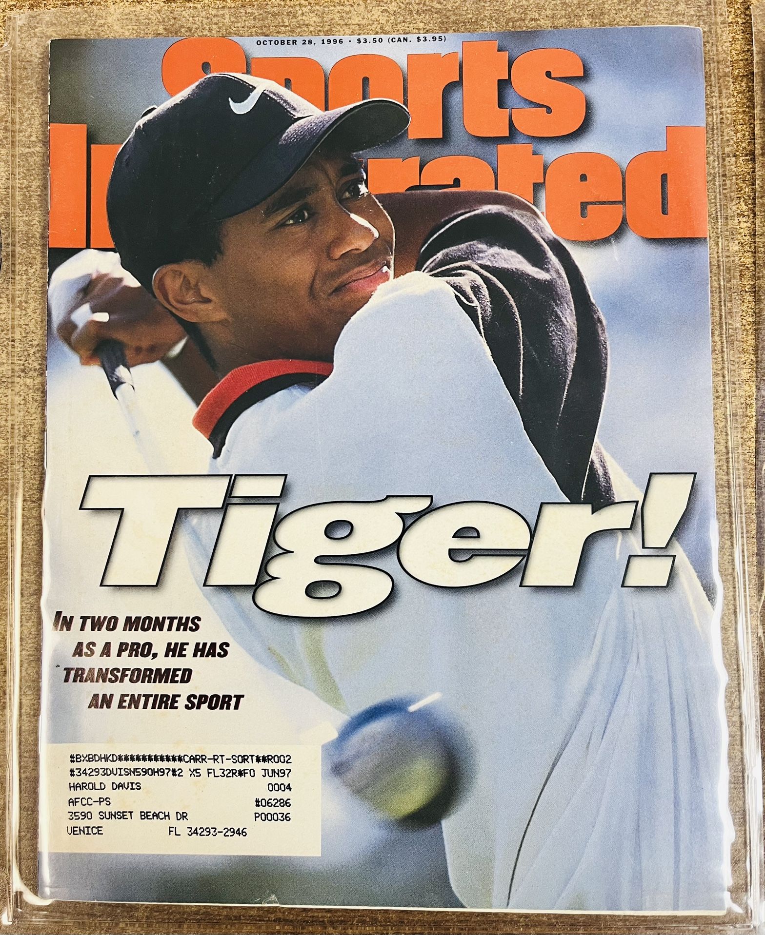(4 ) Tiger Woods Sports Illustrated Magazines In Good Condition