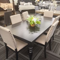 7pc Dining Room Set 