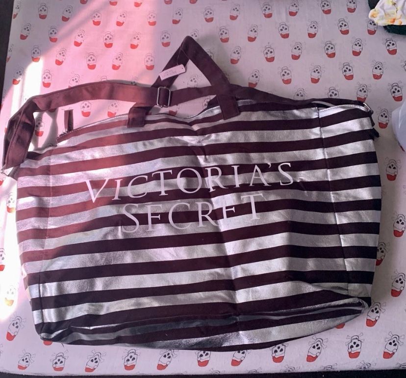 Victoria secret Hand Weekender Travel Bag