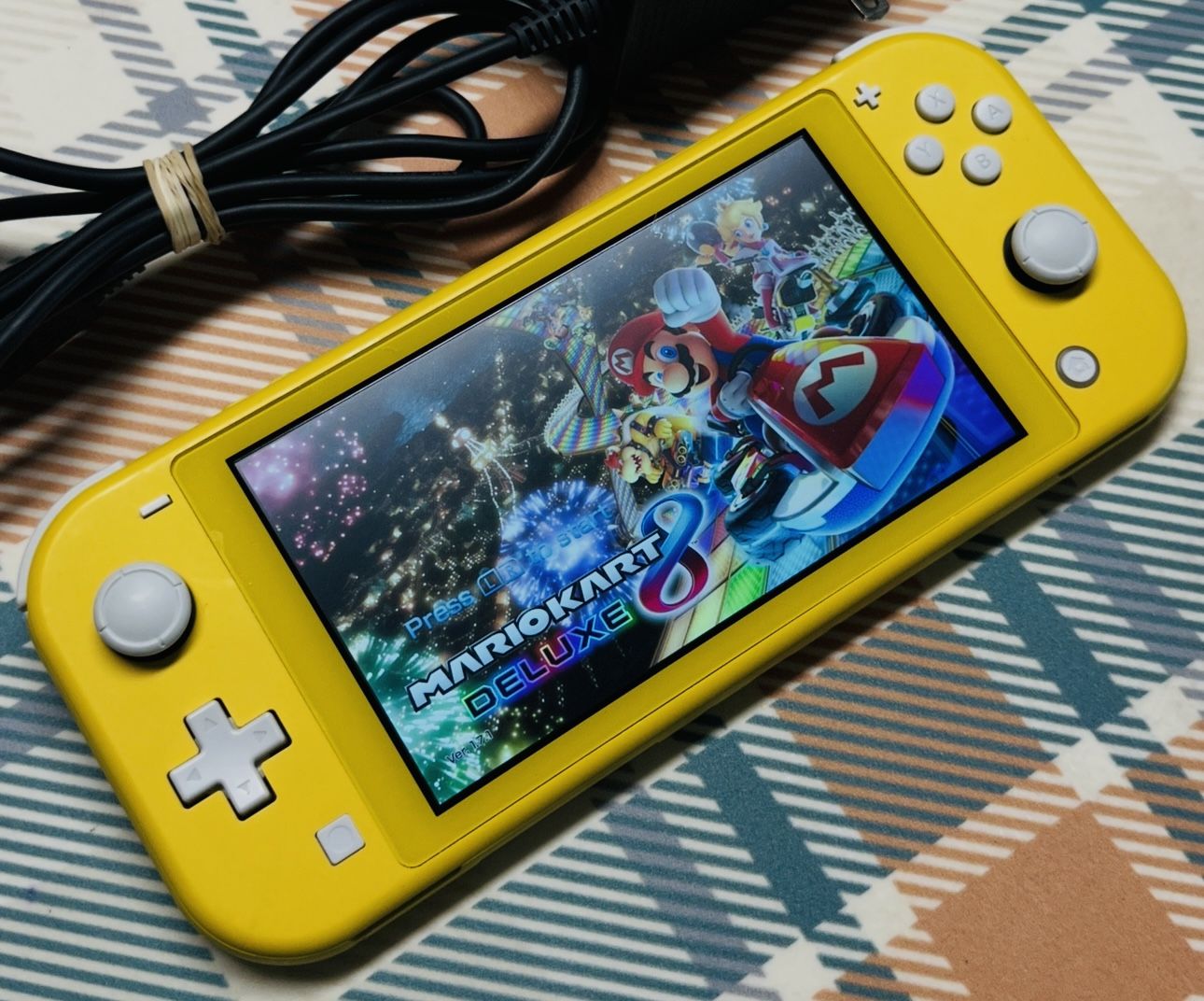 Nintendo Switch Lite イエロー Nintendo Switch - Nintendo Switch