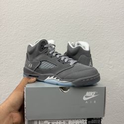 Jordan 5 Retro Wolf Grey (2026)