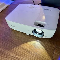 BenQ Home Theater Projector