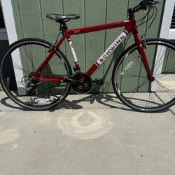 Schwinn Tourist hybrid bike