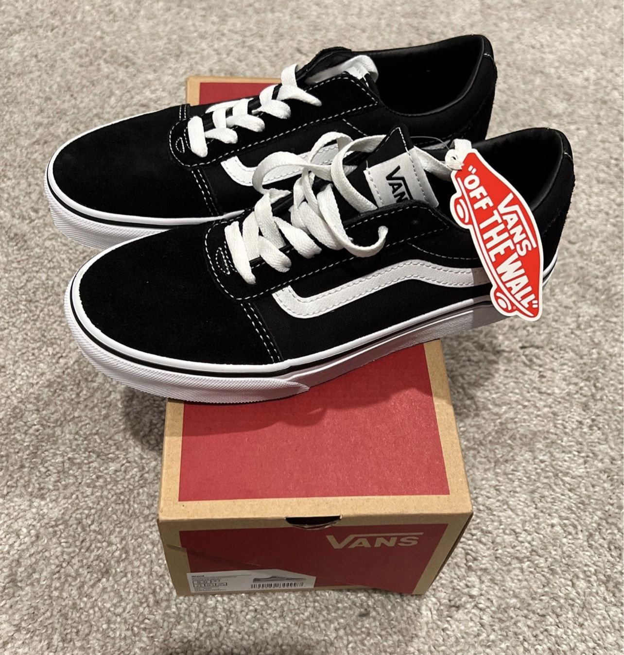 Youth Vans Size 5