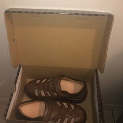 Brand New, Dr. comfort shoes 