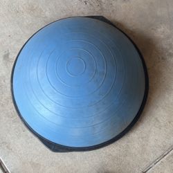 Bosu Balance Trainer