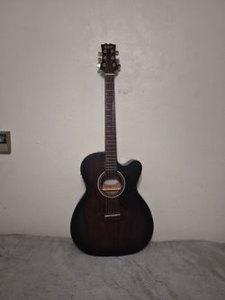 Mitchell guitar