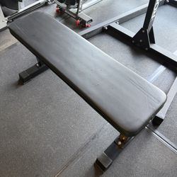 Flat Weight Bench