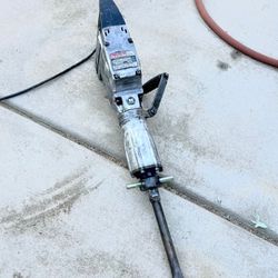 Makita Jackhammer for Sale in Cathedral City, CA - OfferUp