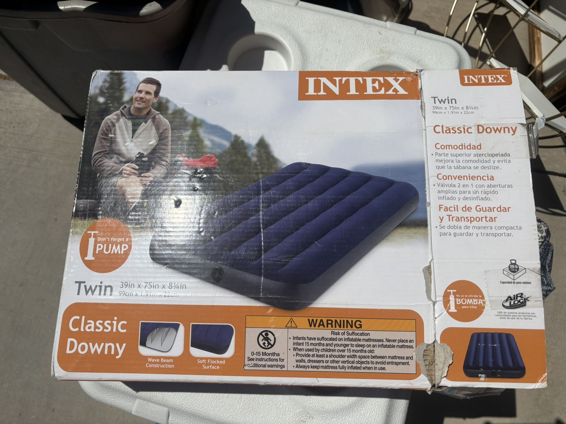 Intex Inflatable Mattress Twin Air Bed Camping Travel 8.75" Thick Classic Downy