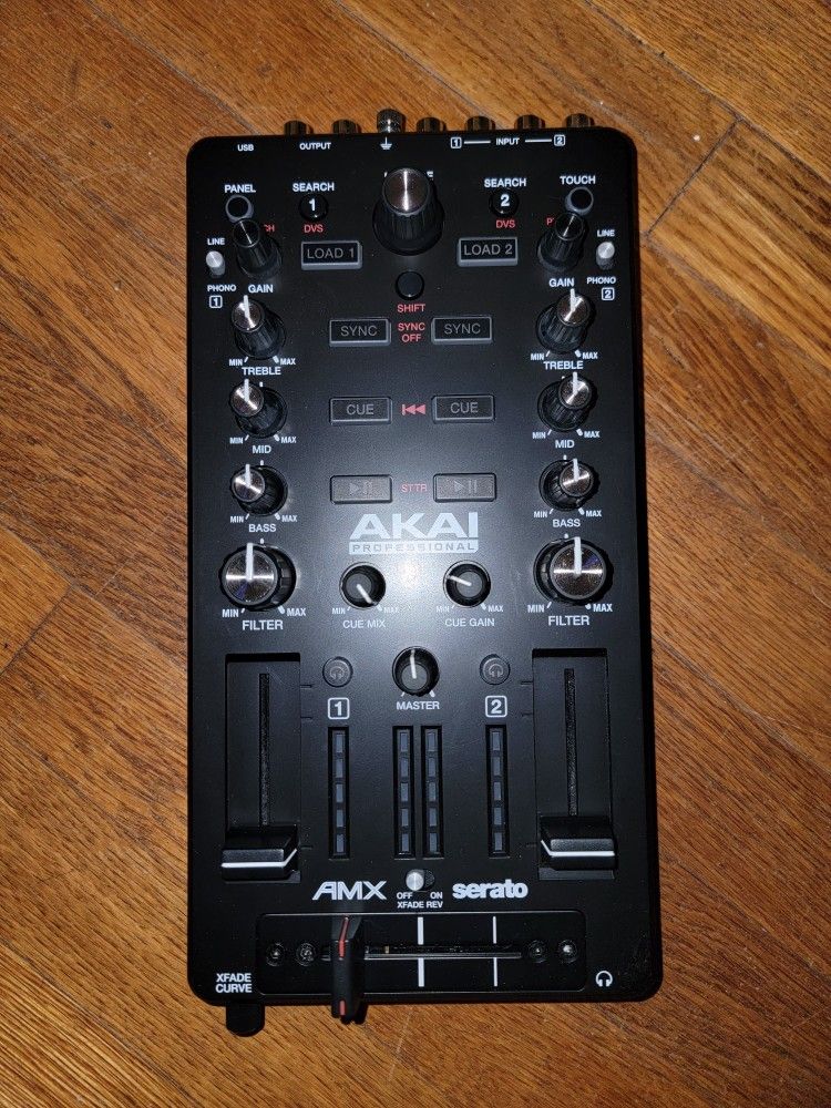 Akai Pro AMX w/case