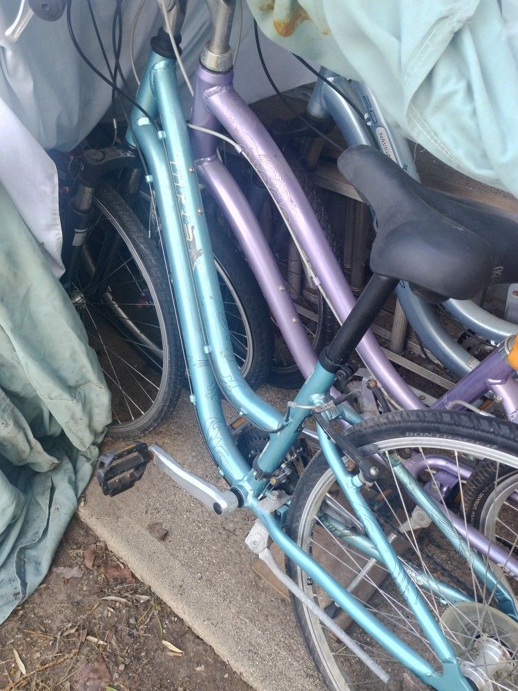 TREK MULITTRACK 7100 SMALL ALUMINIUM HYBRID BIKE
