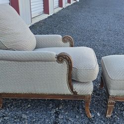 VINTAGE LOUNGER CHAIR & OTTOMAN