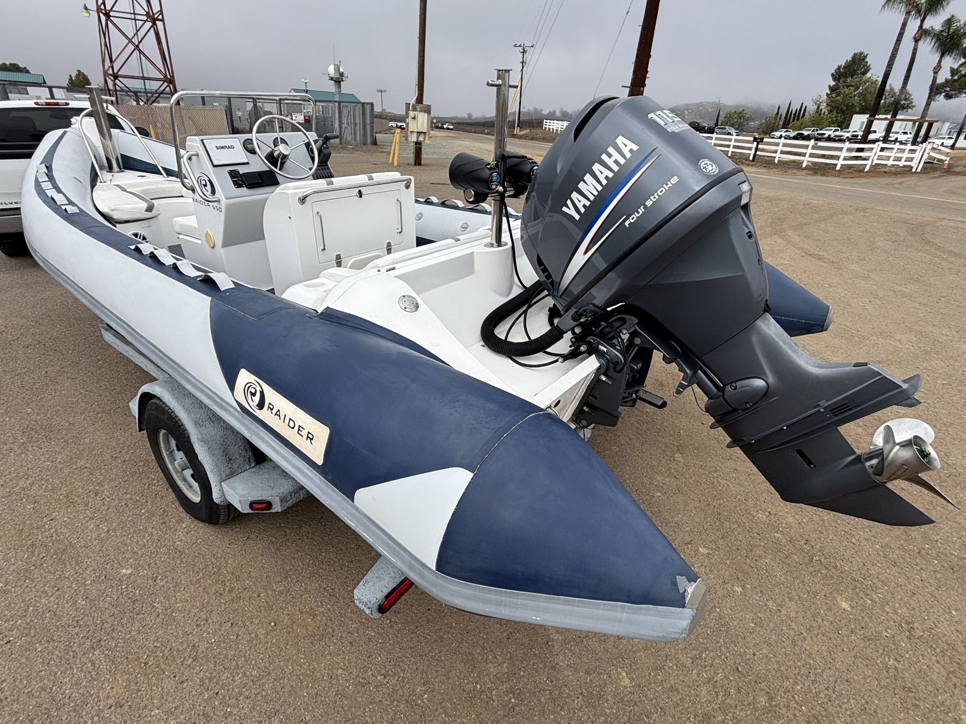 2007 Raider 23’ RIB Inflatable Boat W Yamaha 90 EFI Excellent Condition
