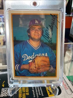 Fernando Valenzuela Autographed Baseball Card