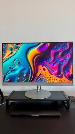 Lenovo 27inch QHD monitor + USB C connector in excellent condition