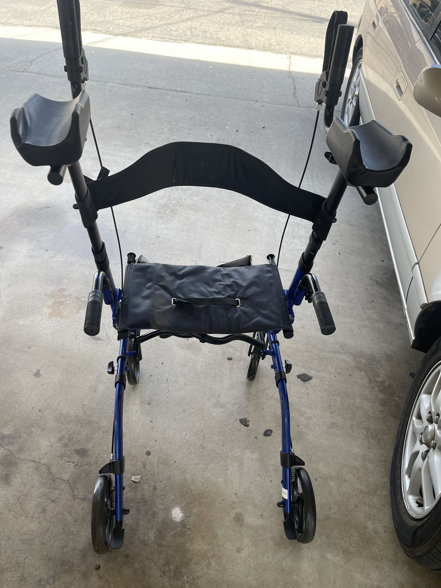 Standut Walker Good Condition