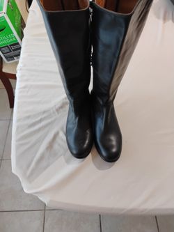 Kenneth Cole New York High Top Size 9