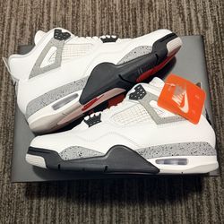 2025 Air Jordan 4 Retro “White Cement” size 9.5