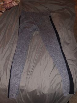 Grey leggings