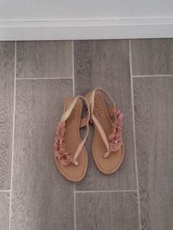 Woman's sandals