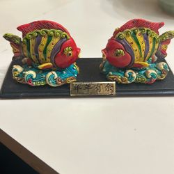Hand Painted Colorful Chinese Resin Twin Fish Figurine 