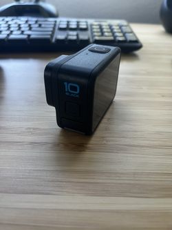 GoPro Hero 10 with 256GB microSD card and Batteries