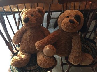 Large plush stuffed animals - never used (clean)