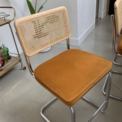 Brand New In Box Set Of 4 Walsh Velvet Counterstool 