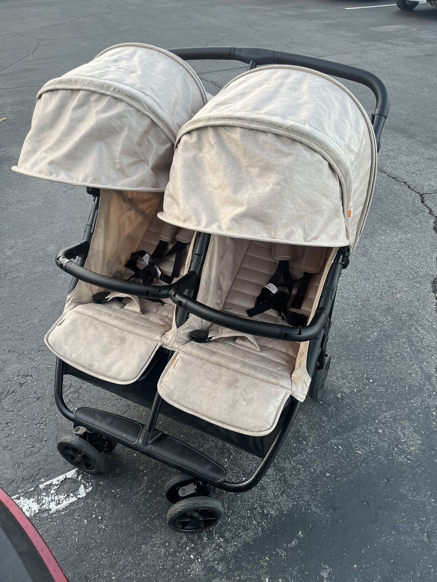 Zoe Double Stroller 2025
