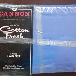 NEW TWIN SHEET AND PILLOW CASE 