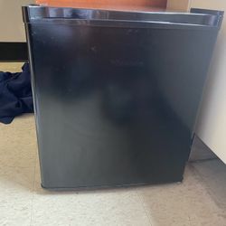 Mini Fridge Need Gone Asap