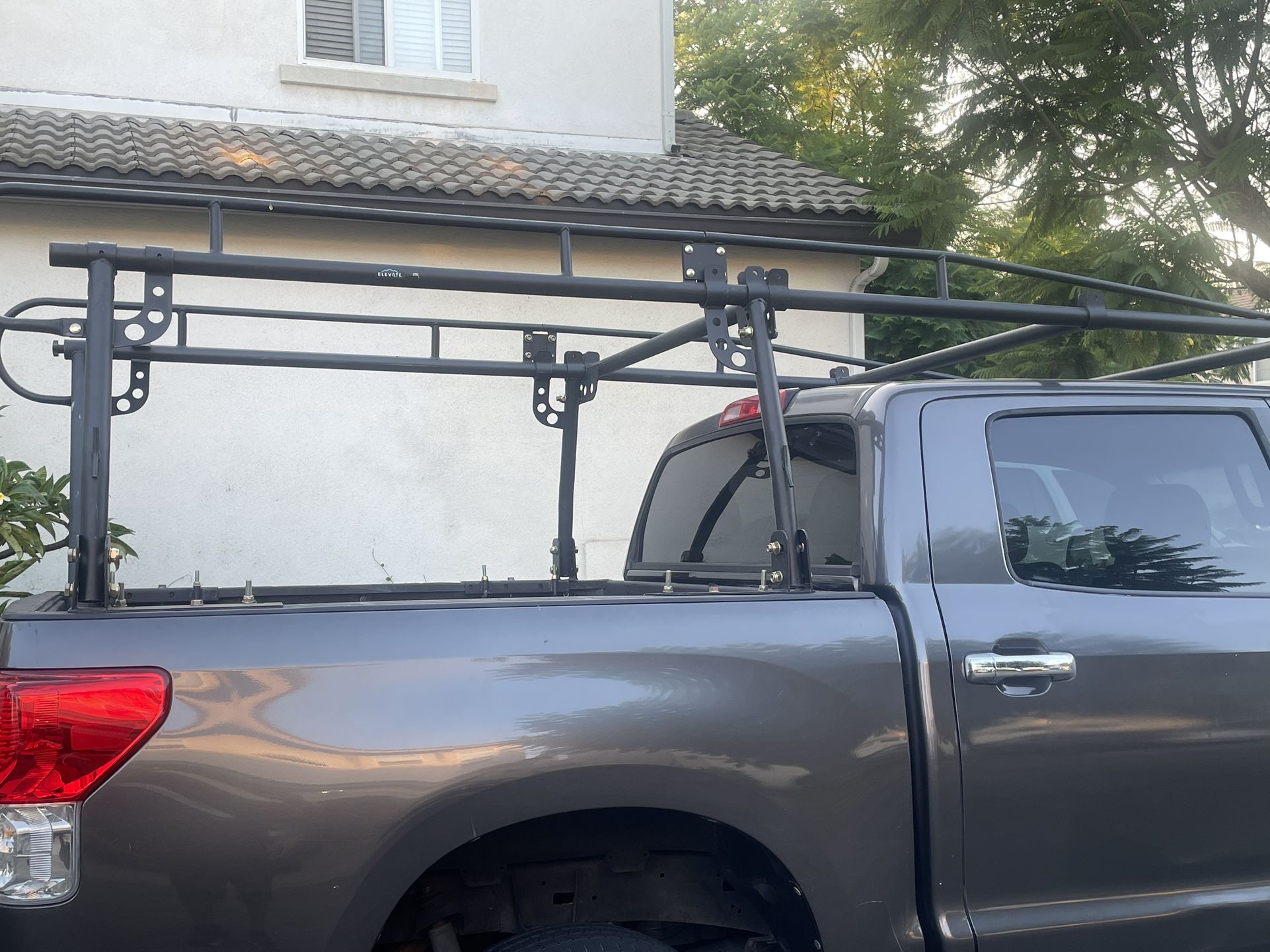 Ladder Rack ( Elevate)